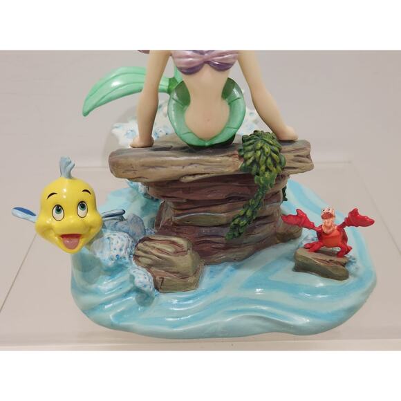 The Little Mermaid Disney Story Book Figurine Ariel Watched Him From A Distance - Picture 6 of 16